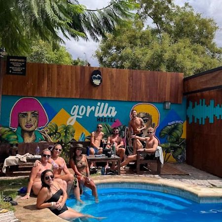 Gorilla Hostel Mendoza Exterior photo